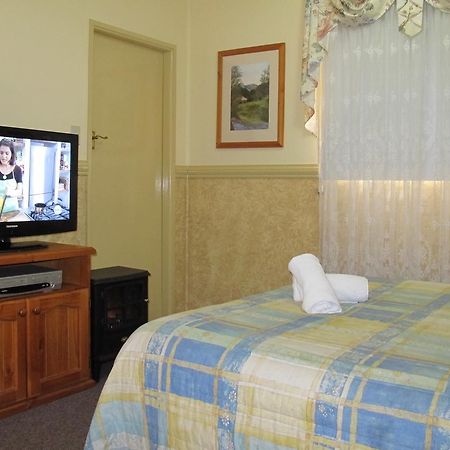 Cedar Lodge Cabins جبل فيكتوريا المظهر الخارجي الصورة